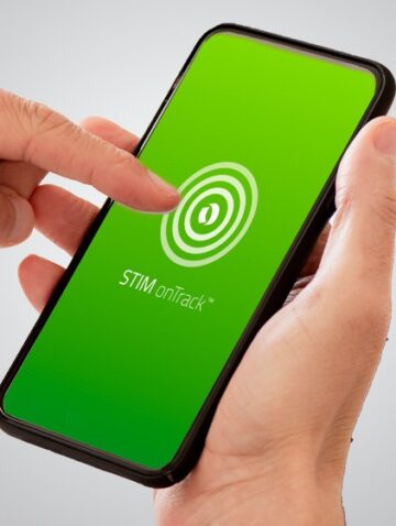Stim onTrack splash screen on phone